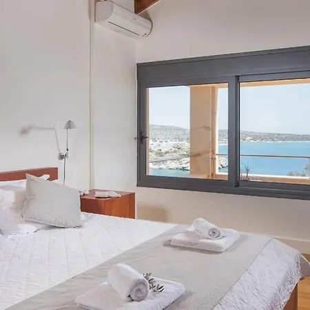 Daphne By The Sea Villa